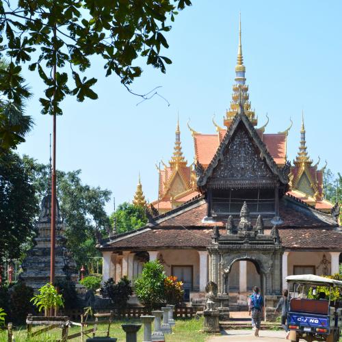 2016-12-29-battambang-2329-pagodas