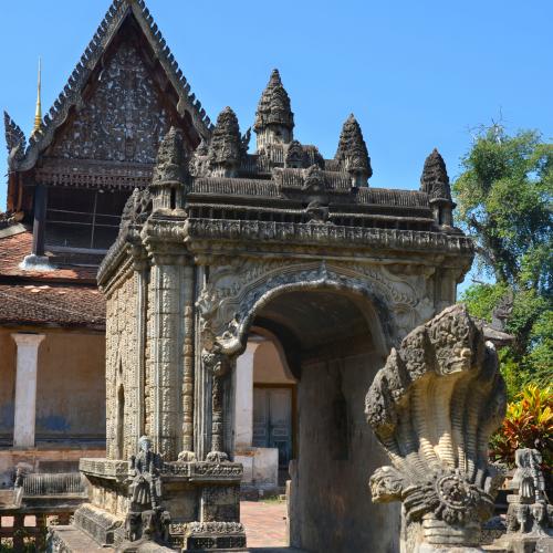 2016-12-29-battambang-2337-pagodas