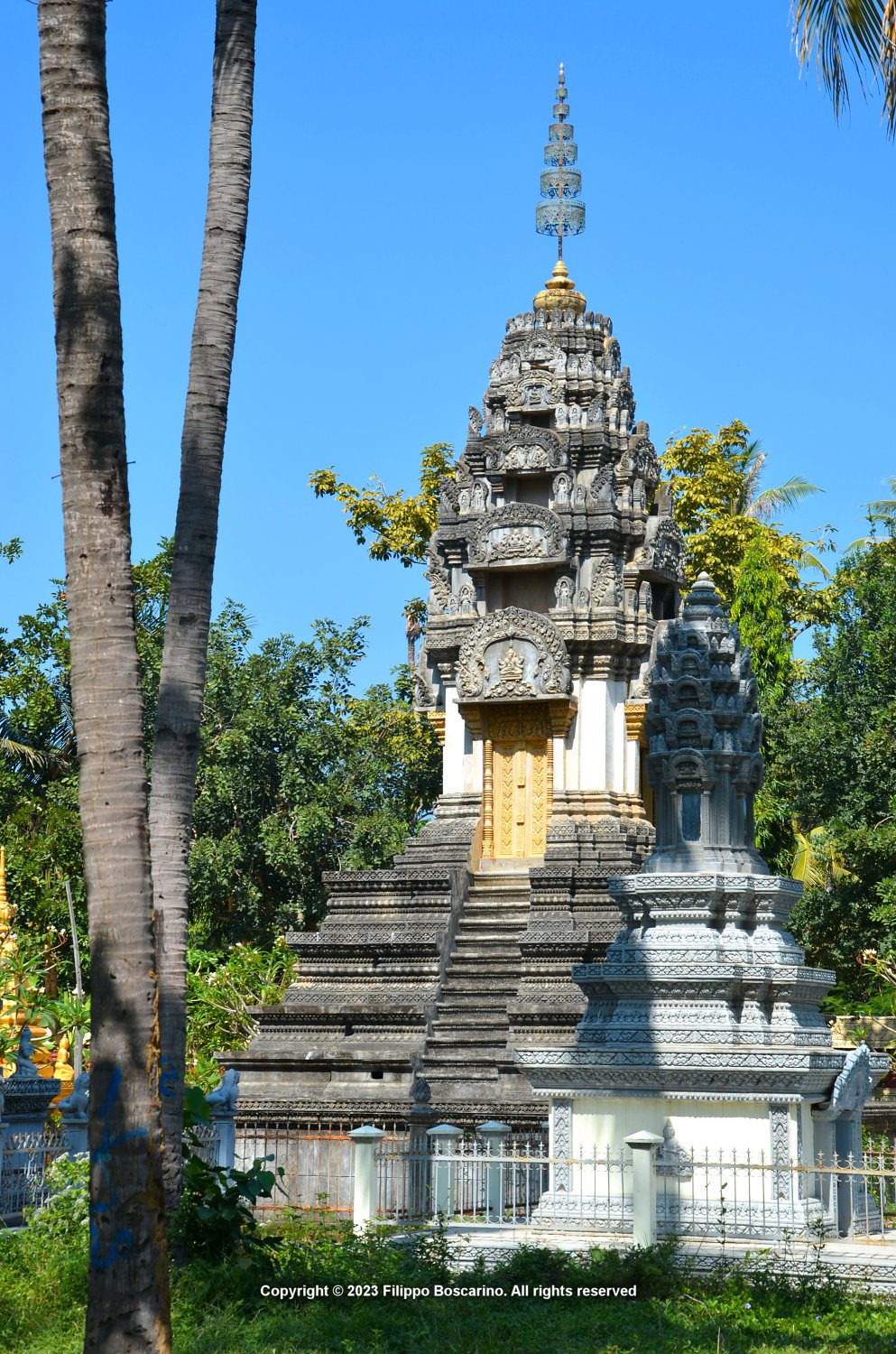 2016-12-29-battambang-2330-pagodas