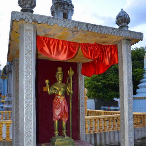 2016-12-24-phnom-penh-2131-pagodas