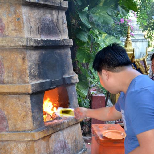 2016-12-24-phnom-penh-2044-pagodas