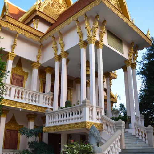 2016-12-24-phnom-penh-2064-pagodas