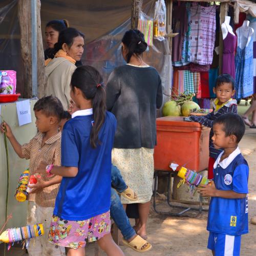 2016-12-29-battambang-2278-people